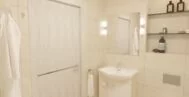 Фото ванной в современном стиле 5 м