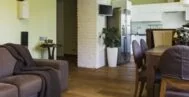 Фото гостиной в классическом стиле 17м