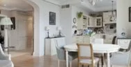 Фото гостиной-кухни в современном стиле 22 м