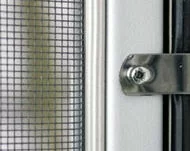 Установка москитной сетки