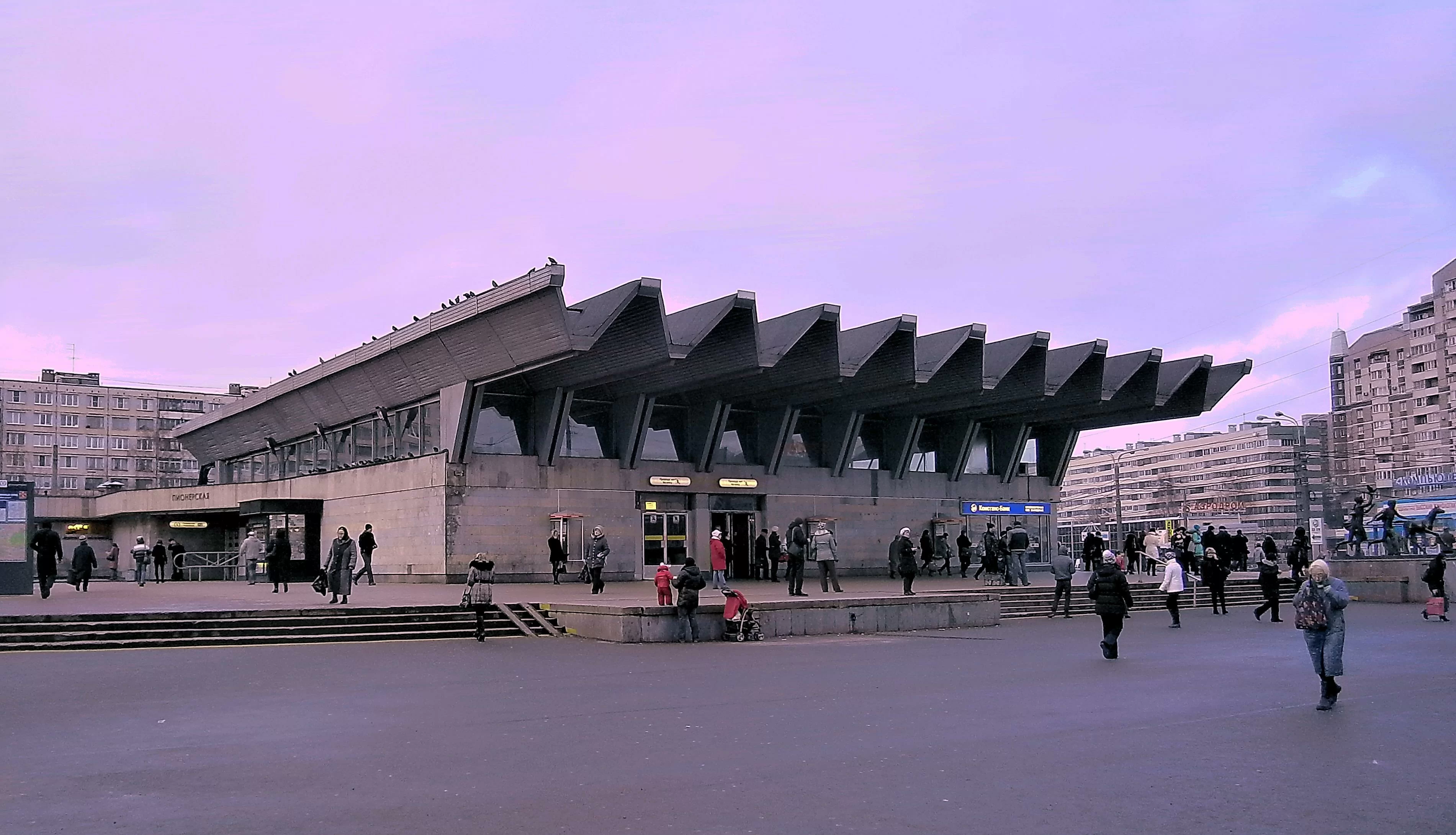 Ремонт в районе метро «Пионерская»